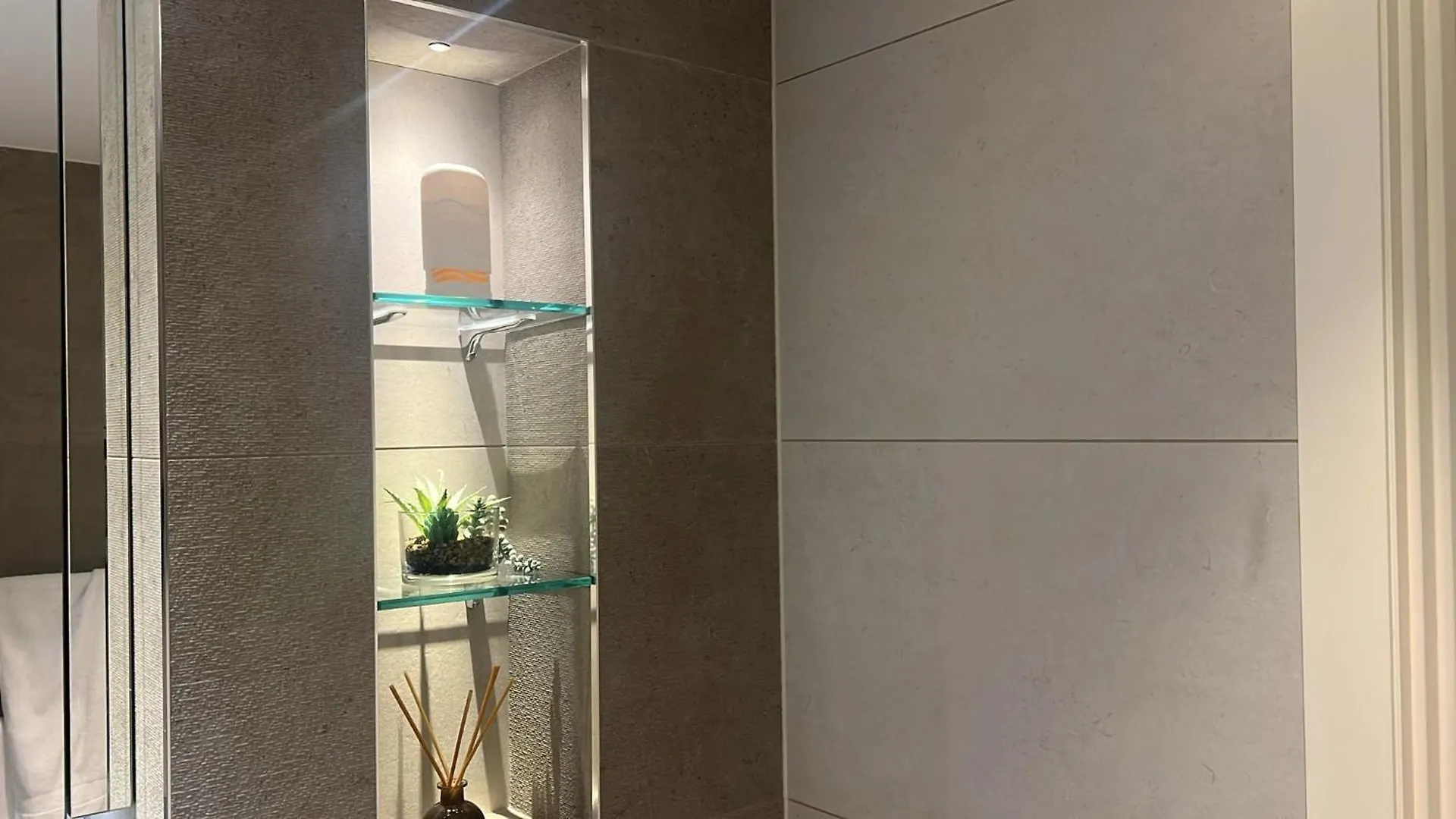 Impeccable 1-Bed Apartment Barking  0*, Barking (Greater London) United Kingdom